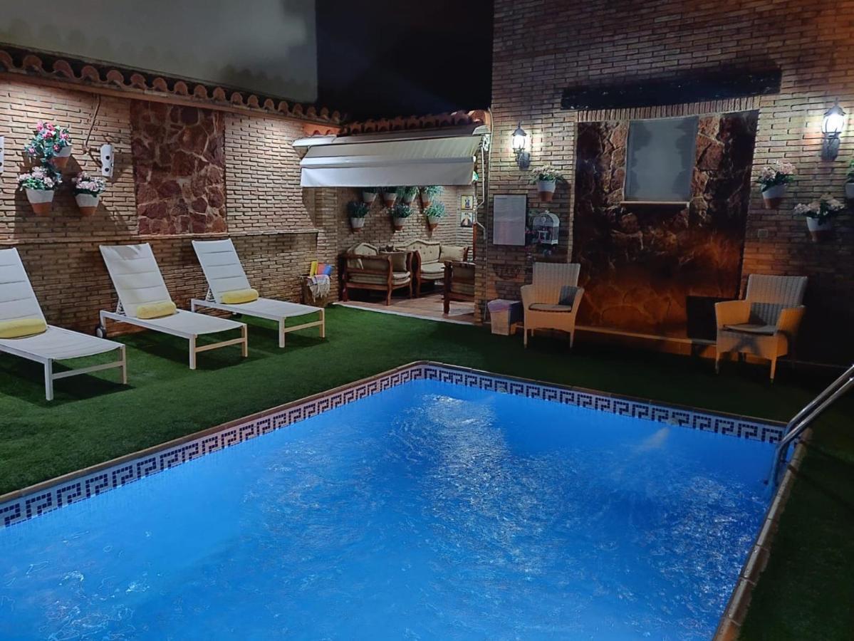 Apartamentos Turisticos Tronca Luxury Granada Exterior foto