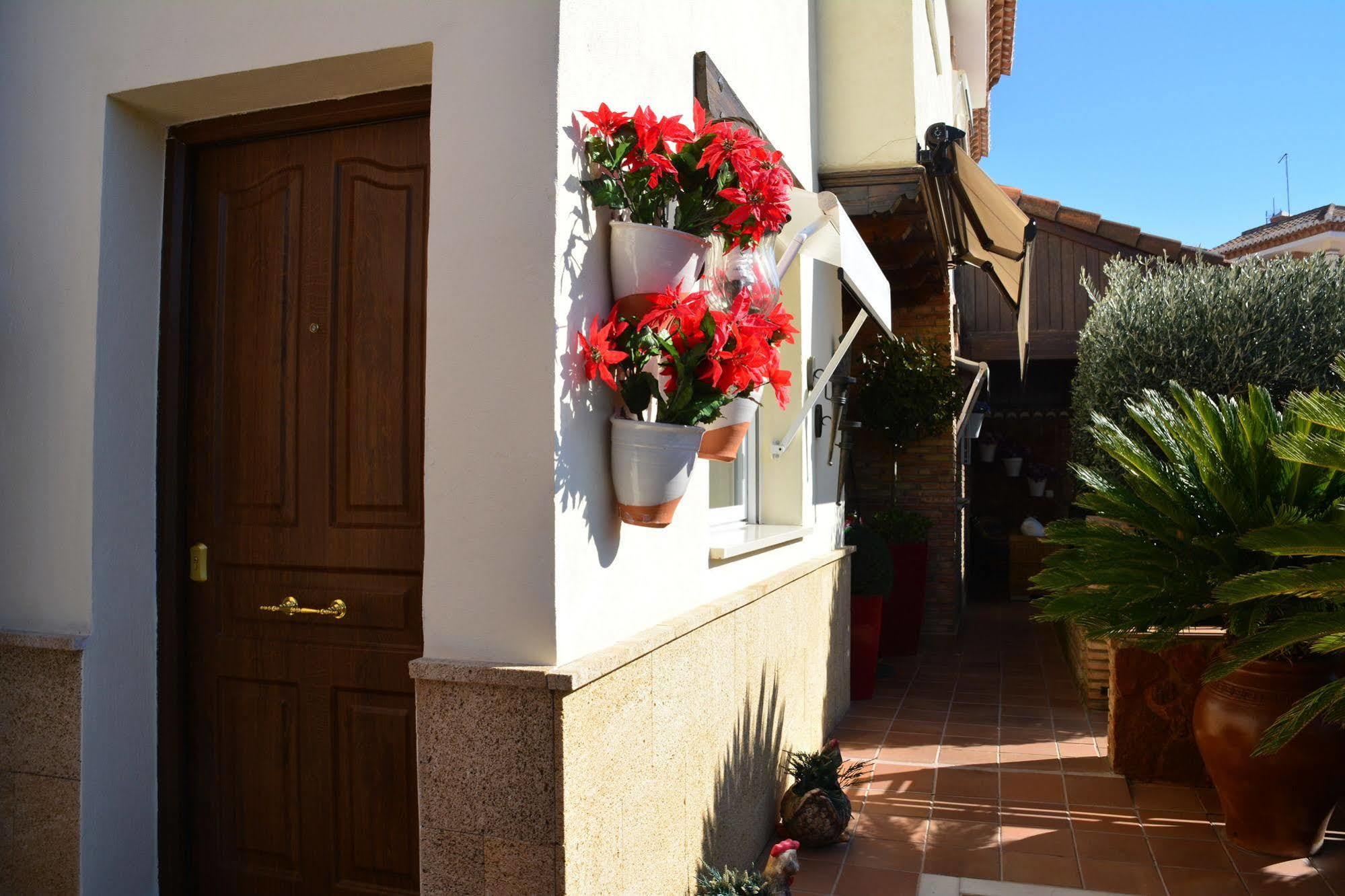 Apartamentos Turisticos Tronca Luxury Granada Exterior foto