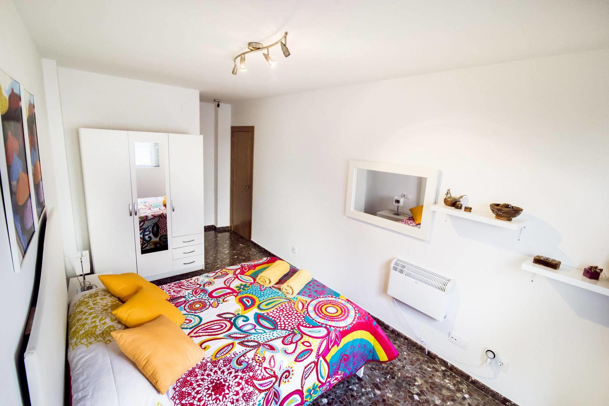 Apartamentos Turisticos Tronca Luxury Granada Exterior foto