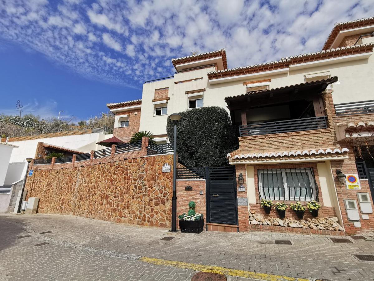 Apartamentos Turisticos Tronca Luxury Granada Exterior foto